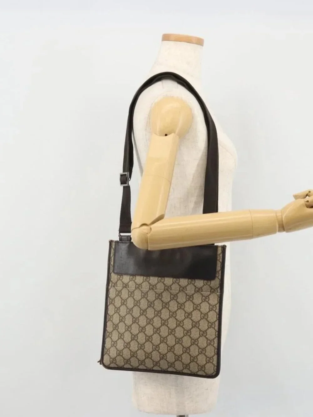 GUCCI GG Canvas Shoulder Bag PVC Beige Silver 27639 Auth yk20236